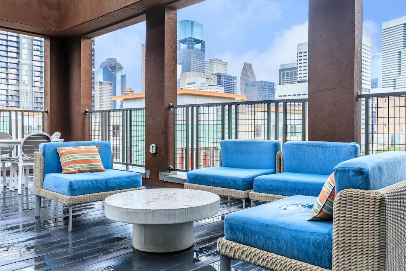 U3 Penthouse Houstonw Car Astros W Skyline-View Apartment Exterior photo